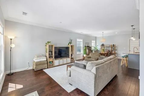 7398 Old Harding Pike Nashville TN 37221
