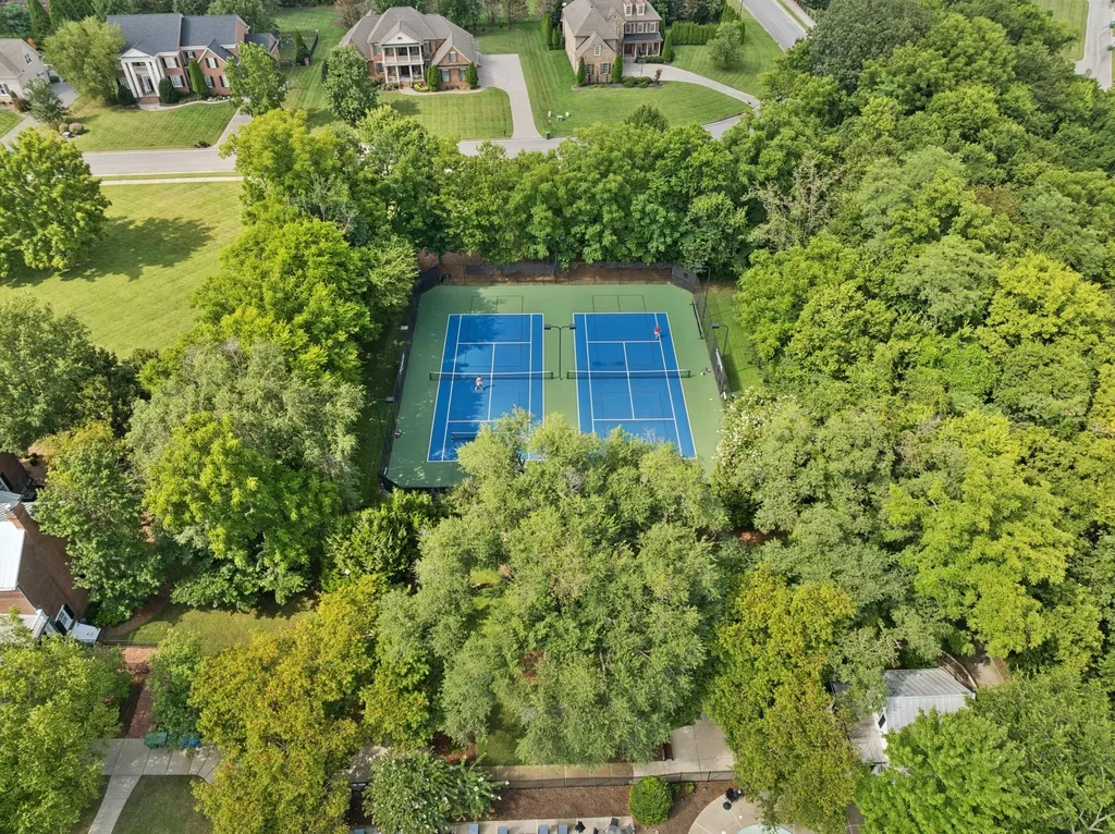 1916 New Bristol Lane Brentwood TN 37027