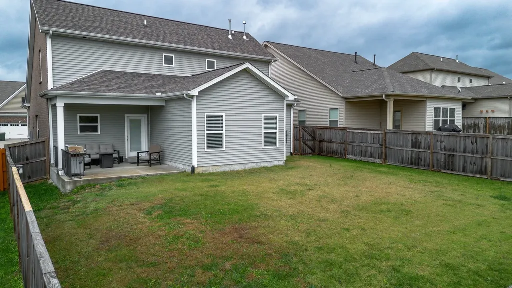 1319 Coates Lane Gallatin TN 37066