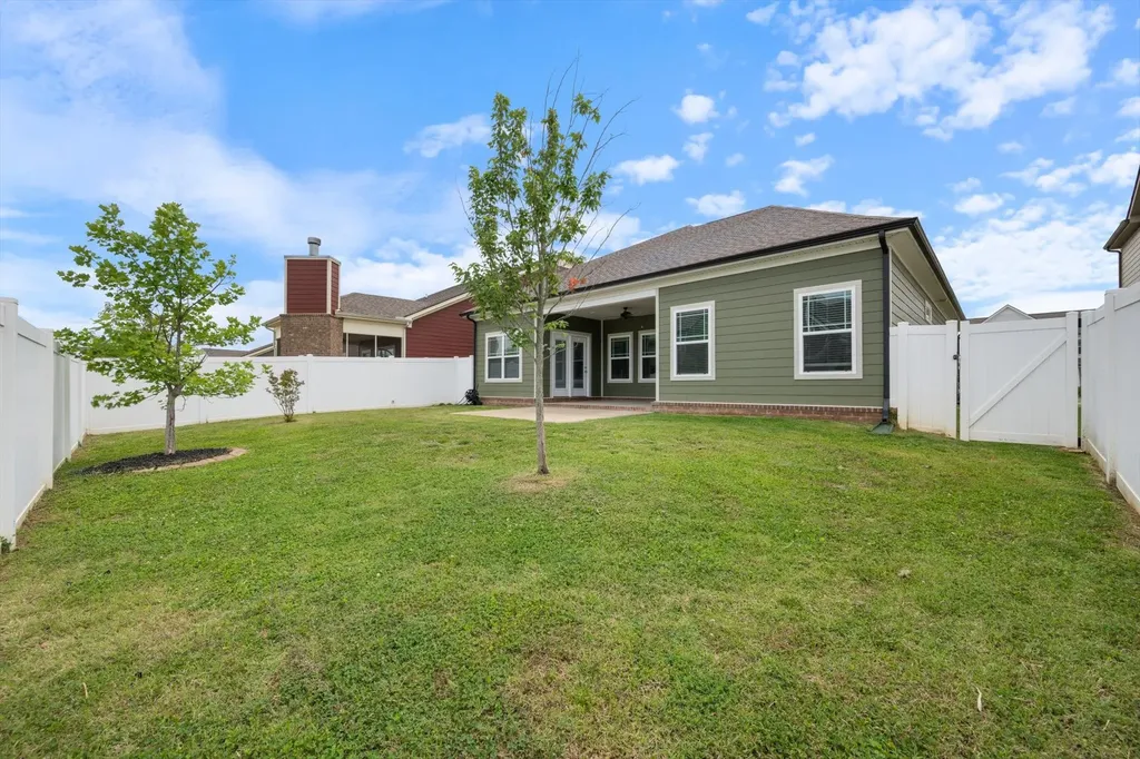2525 Hollis Drive Murfreesboro TN 37127