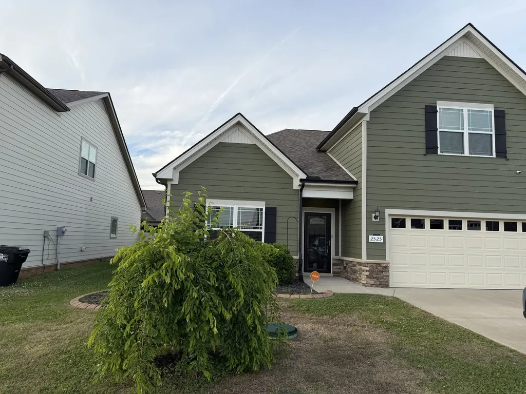 2525 Hollis Drive Murfreesboro TN 37127