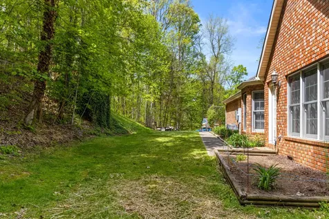 3850 Stagecoach Road South Pittsburg TN 37380