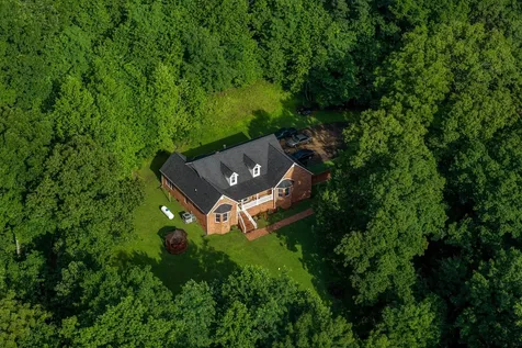 3850 Stagecoach Road South Pittsburg TN 37380