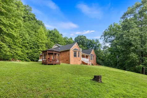 3850 Stagecoach Road South Pittsburg TN 37380