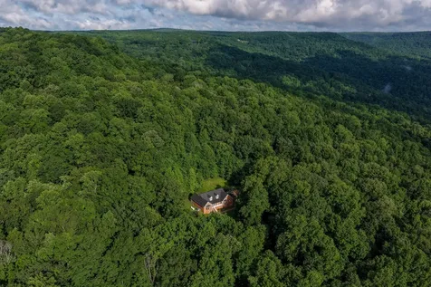 3850 Stagecoach Road South Pittsburg TN 37380