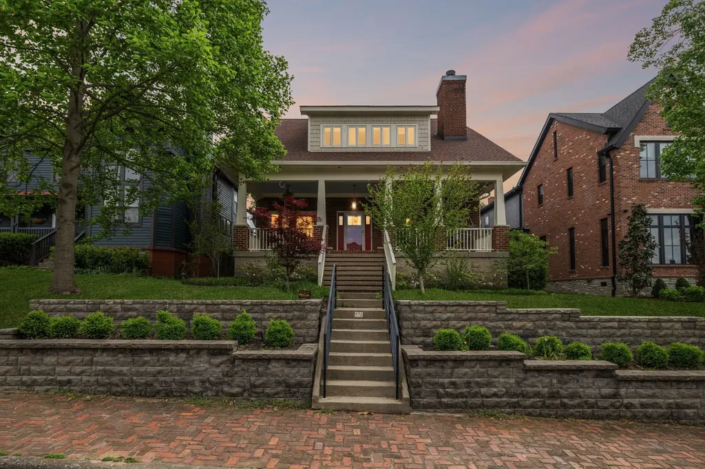 928 Russell Street Nashville TN 37206