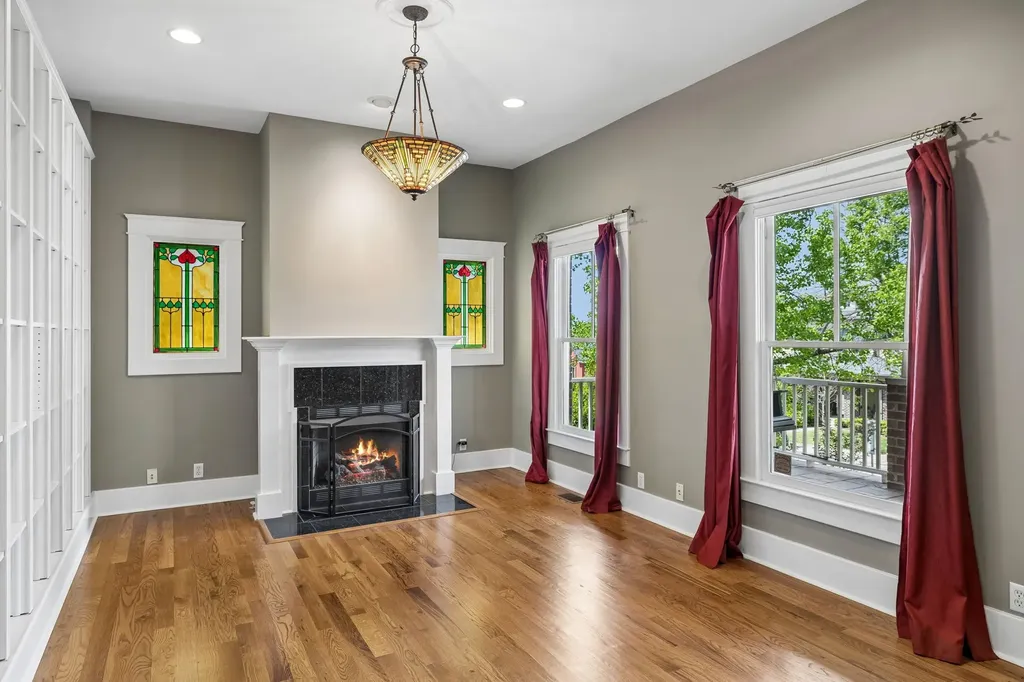 928 Russell Street Nashville TN 37206