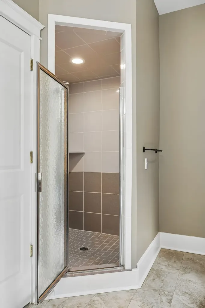 928 Russell Street Nashville TN 37206