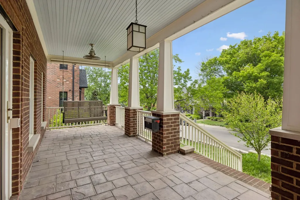 928 Russell Street Nashville TN 37206