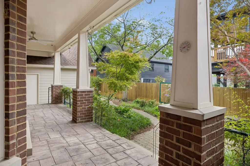 928 Russell Street Nashville TN 37206