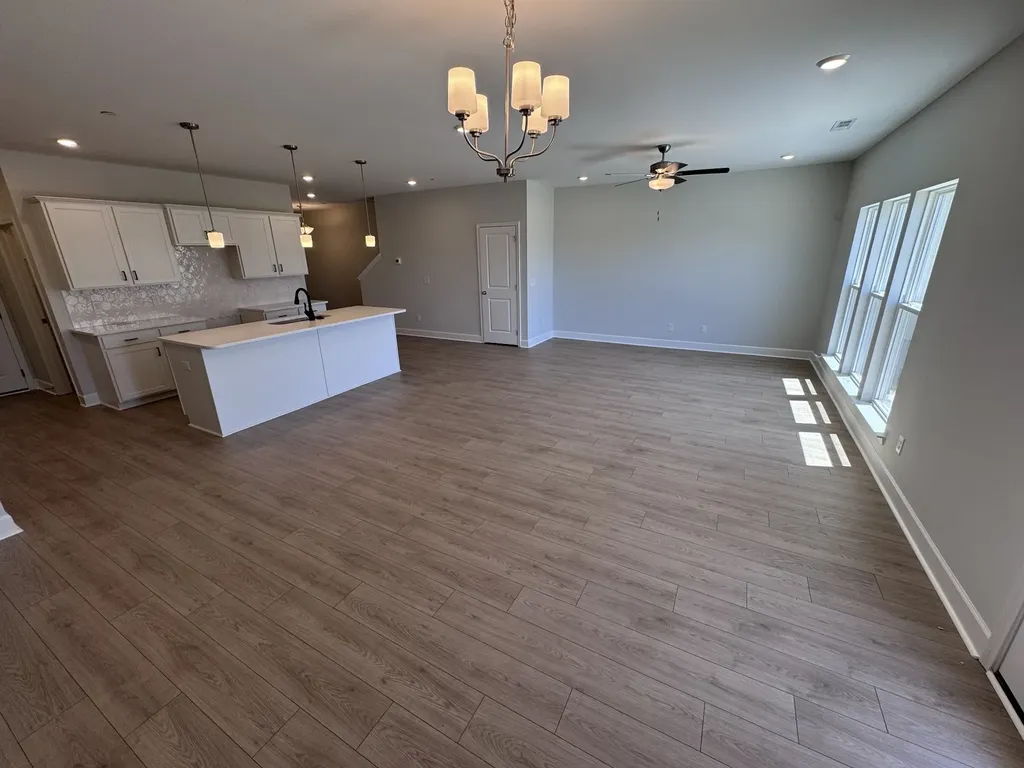 1093 June Wilde Ridge Spring Hill TN 37174