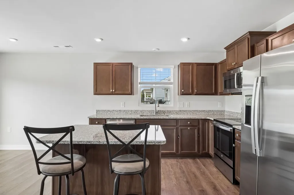 616 Streamview Drive White House TN 37188