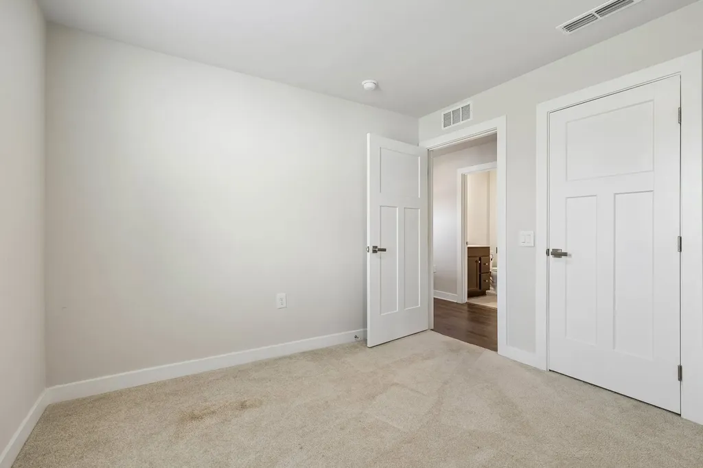 616 Streamview Drive White House TN 37188