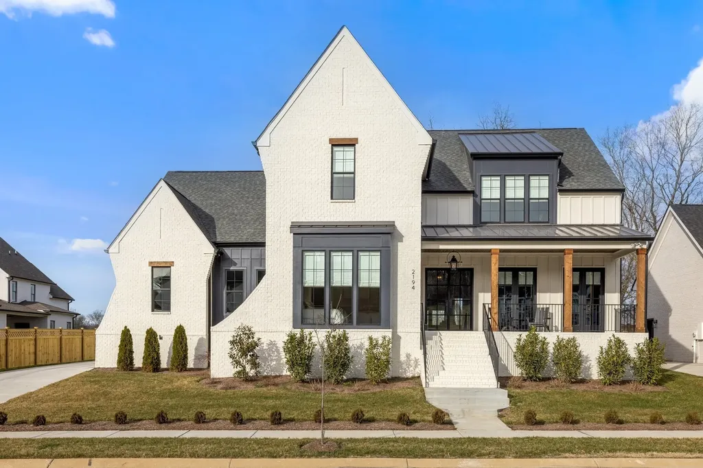 2194 Burgin Drive Thompsons Station TN 37179