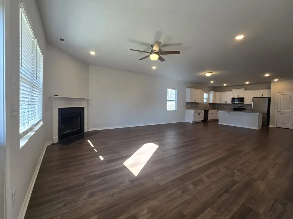 3507 Peace Road Columbia TN 38401