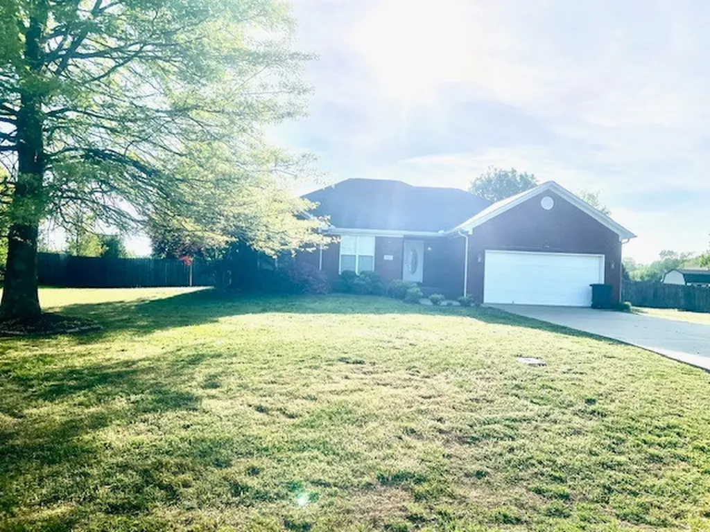 12 Oak Point Drive Fayetteville TN 37334