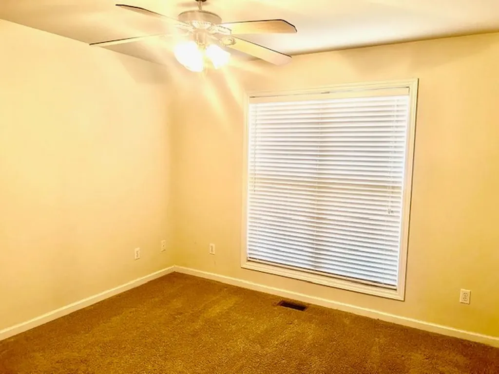 12 Oak Point Drive Fayetteville TN 37334