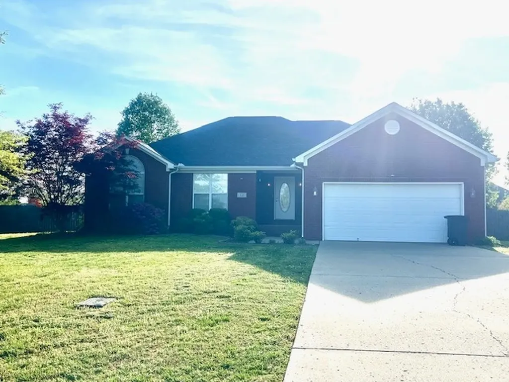 12 Oak Point Drive Fayetteville TN 37334