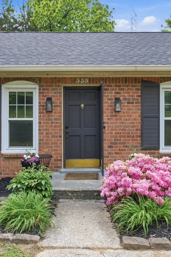 535 Huntington Parkway Nashville TN 37211