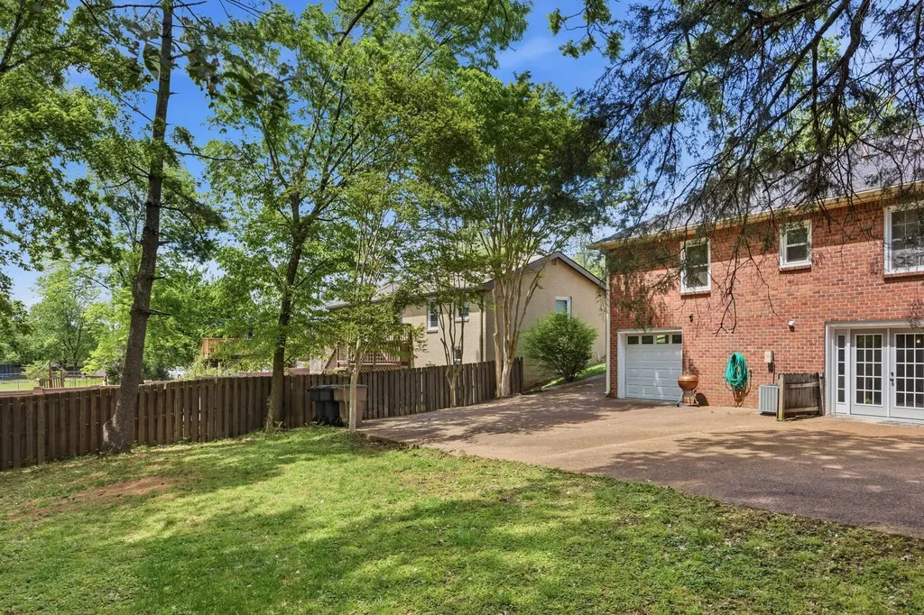 535 Huntington Parkway Nashville TN 37211