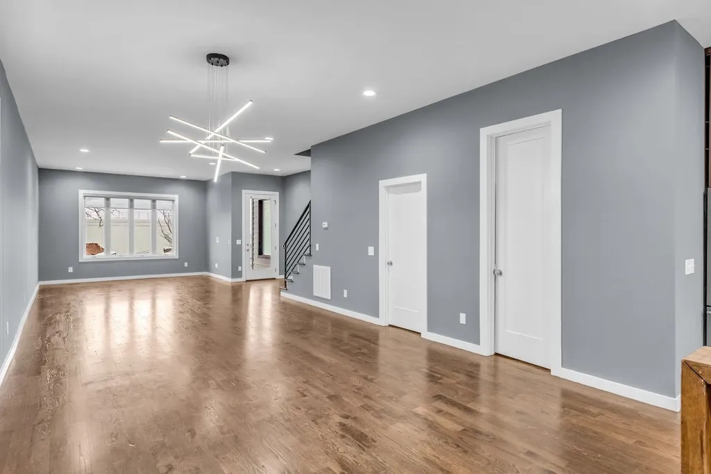 418A 37th Ave, N Nashville TN 37209