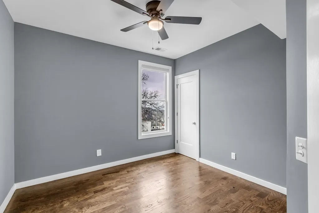 418A 37th Ave, N Nashville TN 37209