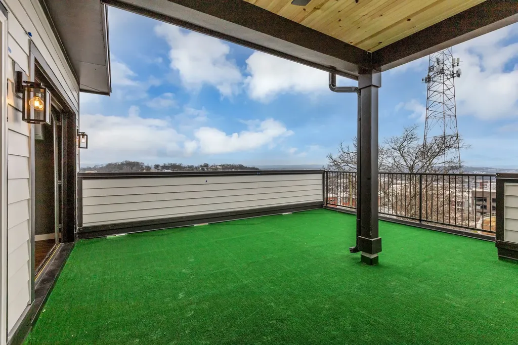 418A 37th Ave, N Nashville TN 37209