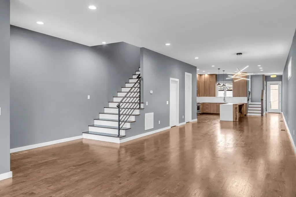 418A 37th Ave, N Nashville TN 37209