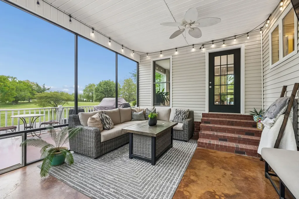 735 Hurricane Ridge Road Smithville TN 37166