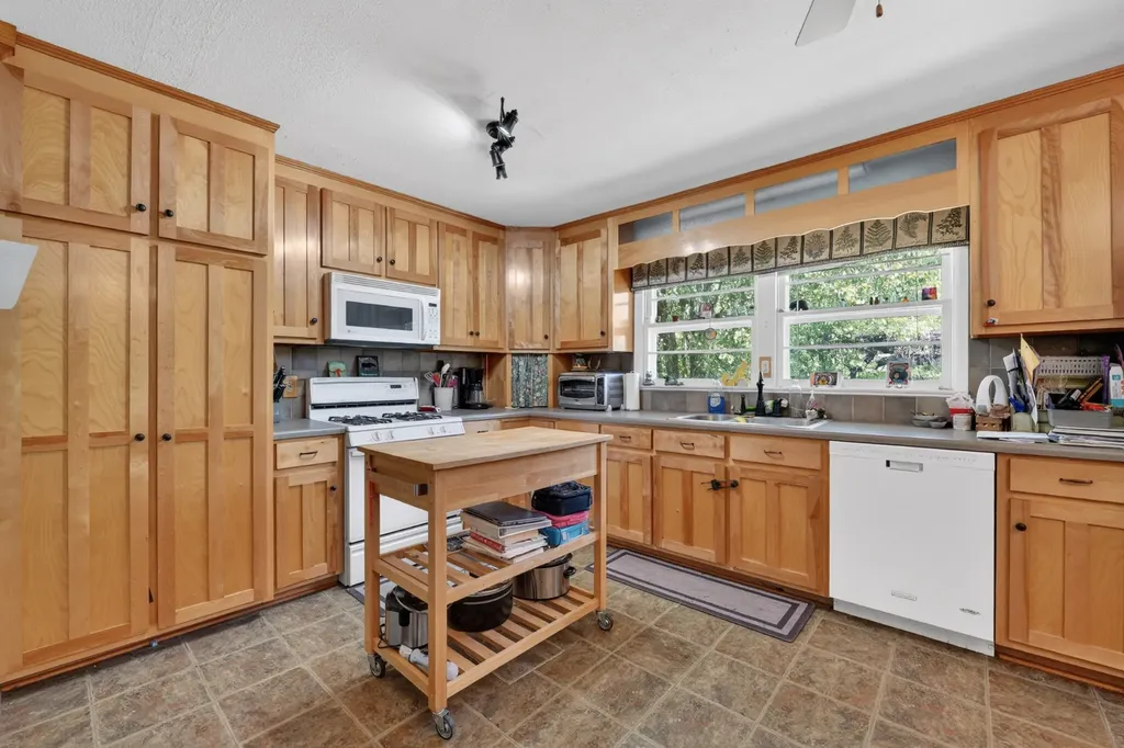 1601 Swanson Boulevard Fayetteville TN 37334