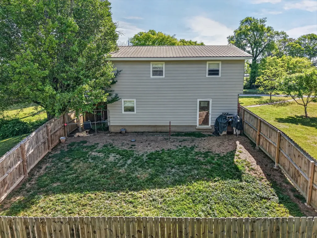 1601 Swanson Boulevard Fayetteville TN 37334