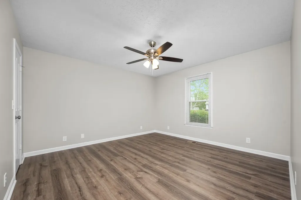 1618 Windy Meadow Drive Christiana TN 37037
