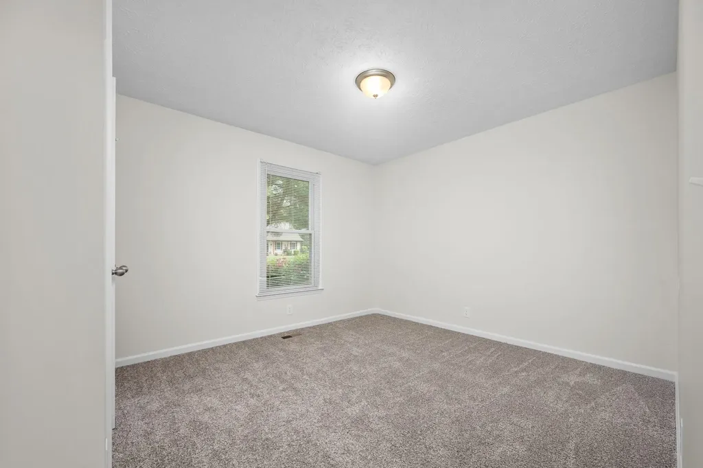 1618 Windy Meadow Drive Christiana TN 37037