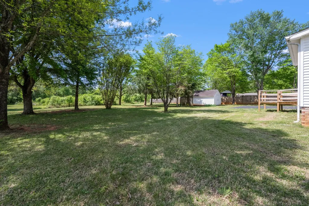 1618 Windy Meadow Drive Christiana TN 37037