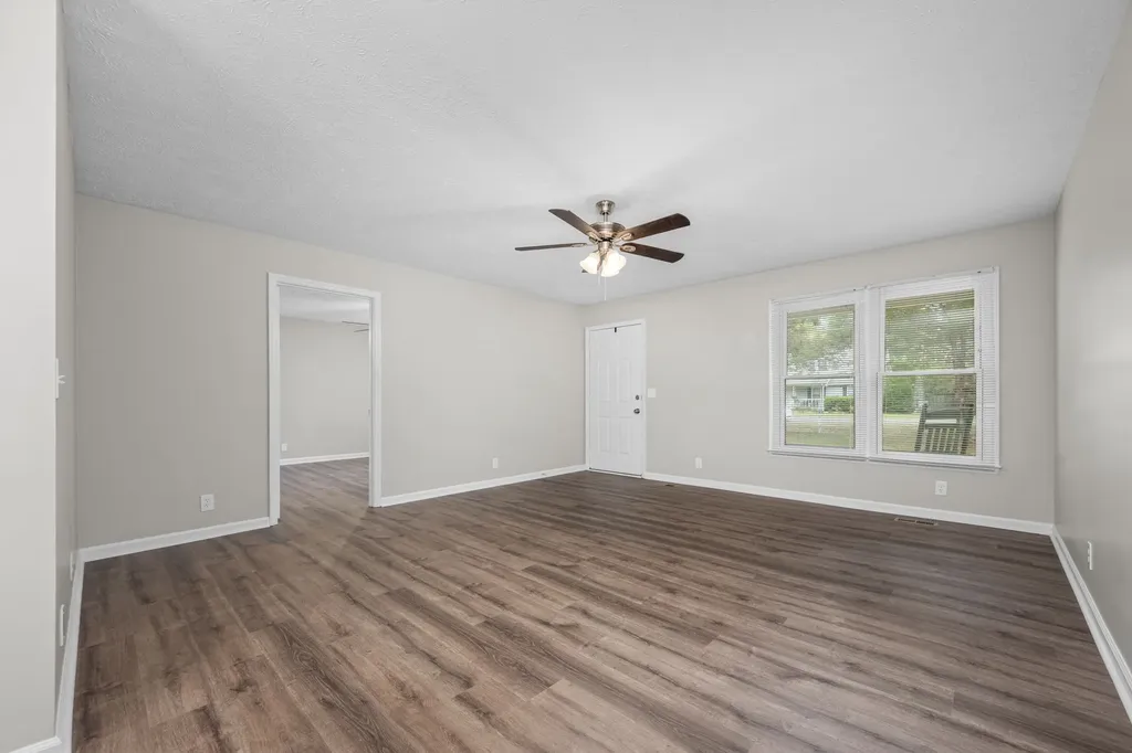 1618 Windy Meadow Drive Christiana TN 37037
