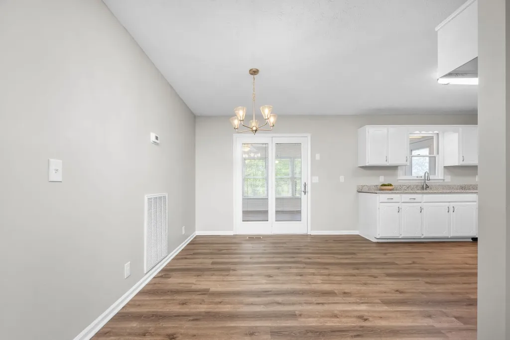 1618 Windy Meadow Drive Christiana TN 37037