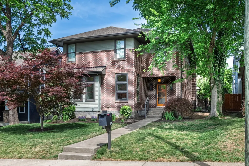 913 Fatherland Street Nashville TN 37206