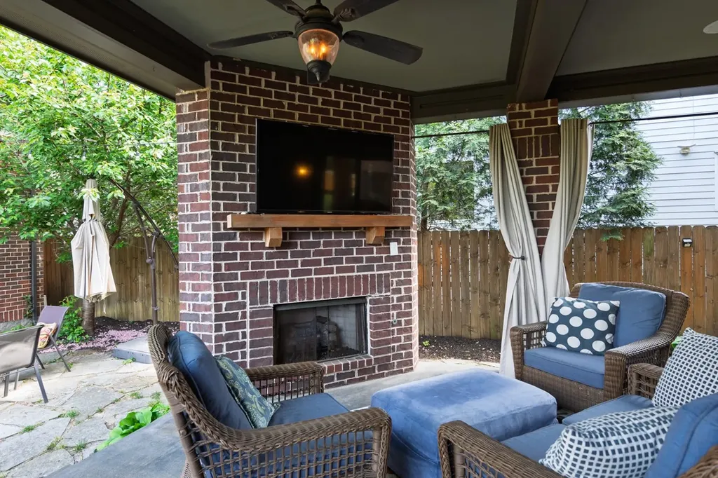 913 Fatherland Street Nashville TN 37206