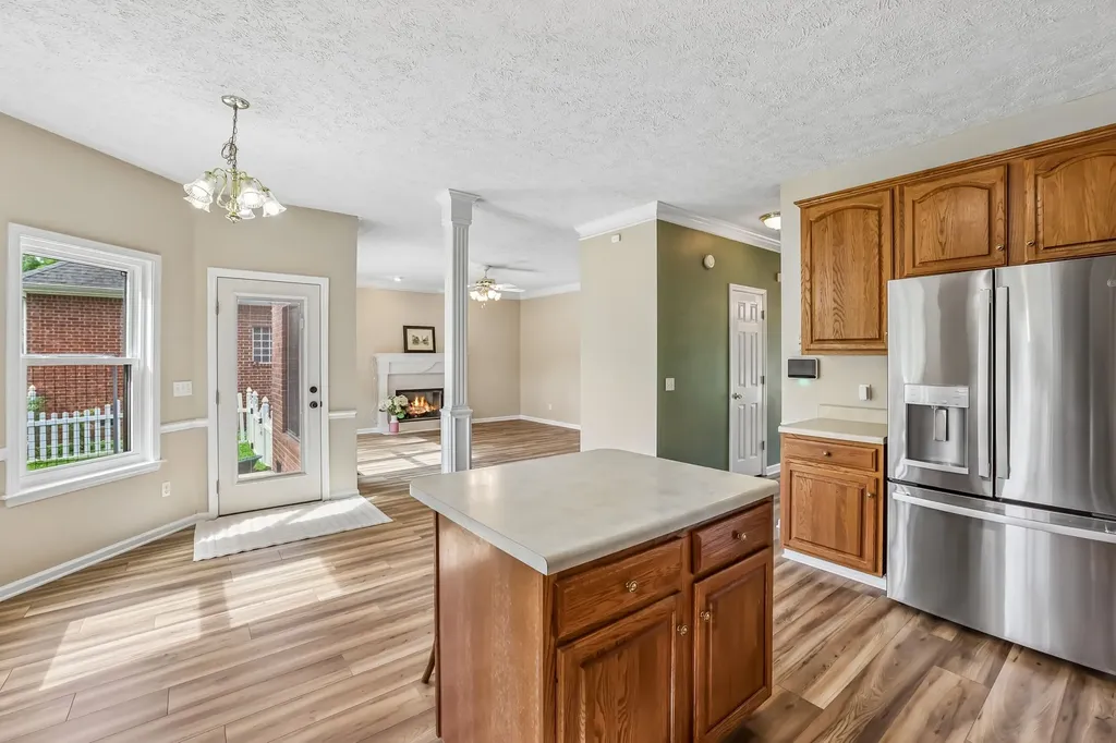 3073 Schoolside Street Murfreesboro TN 37128