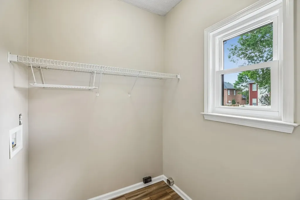 3073 Schoolside Street Murfreesboro TN 37128