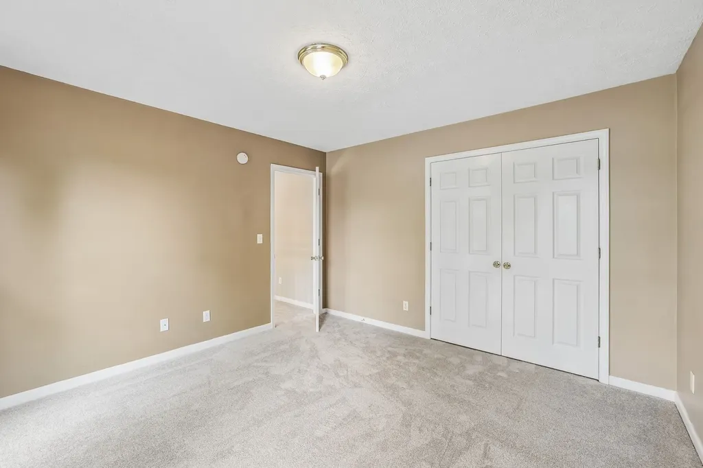 3073 Schoolside Street Murfreesboro TN 37128