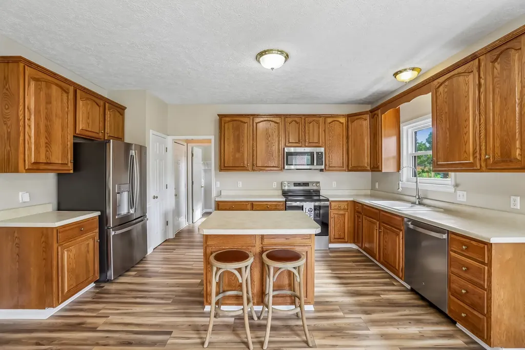 3073 Schoolside Street Murfreesboro TN 37128