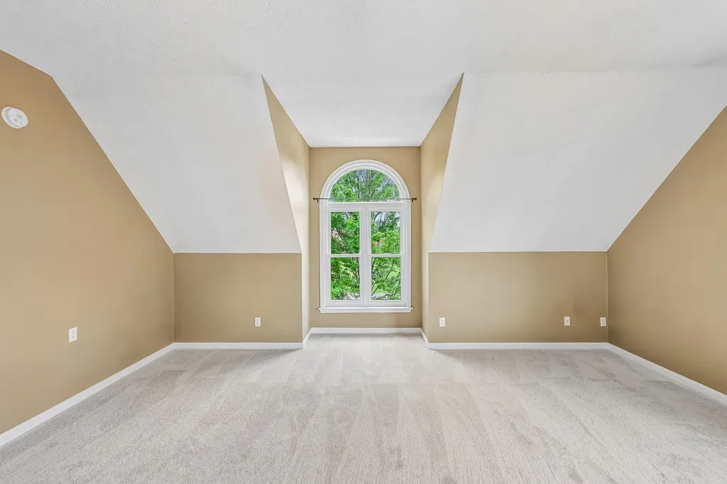 3073 Schoolside Street Murfreesboro TN 37128