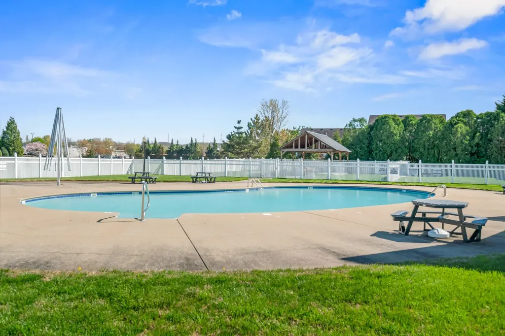 3073 Schoolside Street Murfreesboro TN 37128