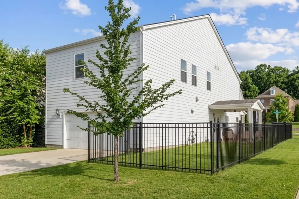 1016 Clover Glen Way Antioch TN 37013