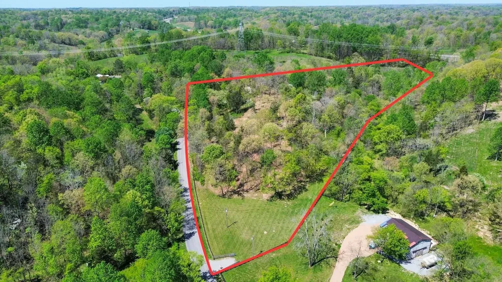 1 Johnson Hollow Road Thompsons Station TN 37179
