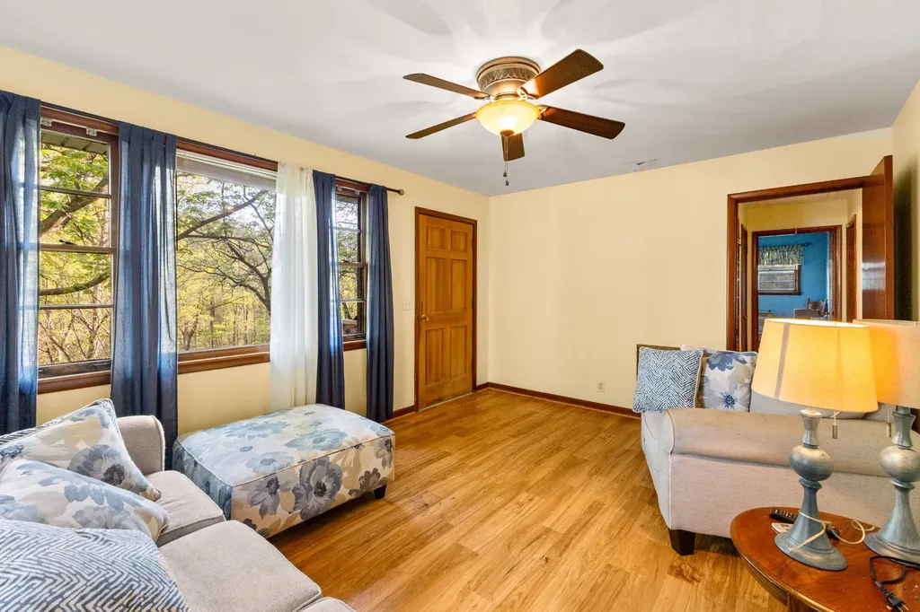 7680 Charlotte Pike Nashville TN 37209