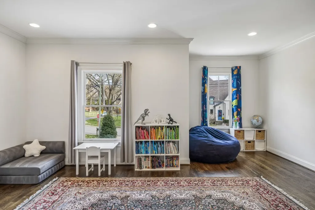 2803A White Oak Drive Nashville TN 37215