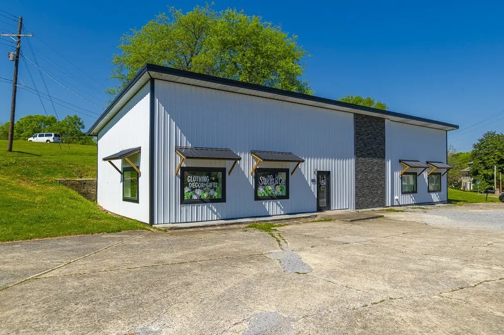 806 Washington St, W Fayetteville TN 37334