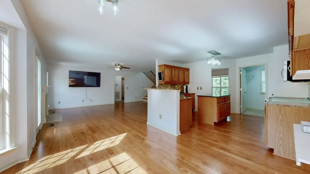 1109 Stonehenge Court Columbia TN 38401